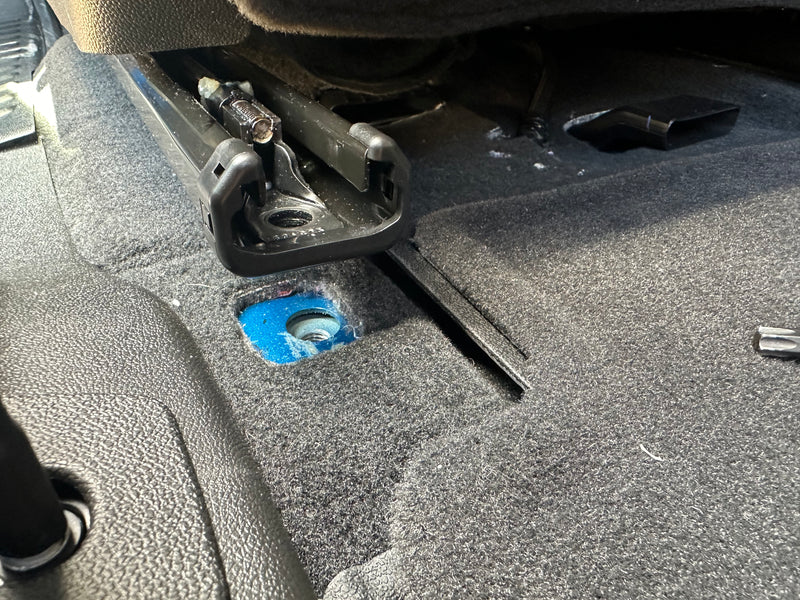 Load image into Gallery viewer, GM ADJUSTABLE REAR SEAT JACKERS