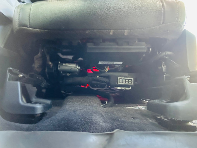 Load image into Gallery viewer, FORD ADJUSTABLE FRONT SEAT JACKERS® (FORD SUPER DUTY)