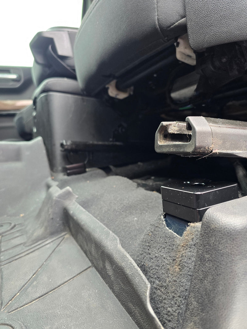 Load image into Gallery viewer, GM SEAT JACKER® BOOSTER BUNDLE (SILVERADO, SIERRA, HD, SUBURBAN, TAHOE+) - Desert Does It