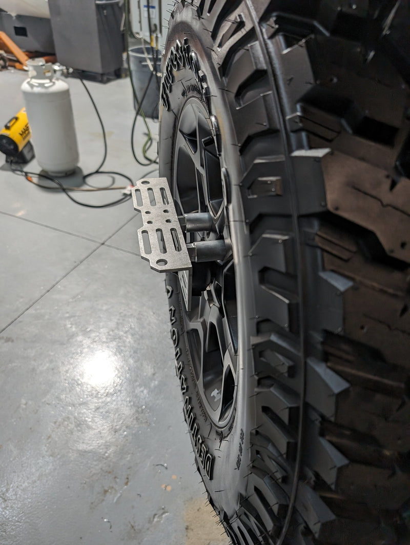 Load image into Gallery viewer, JEEP SPARE TIRE MOLLE (WRANGLER JL/JLU) - Desert Does It