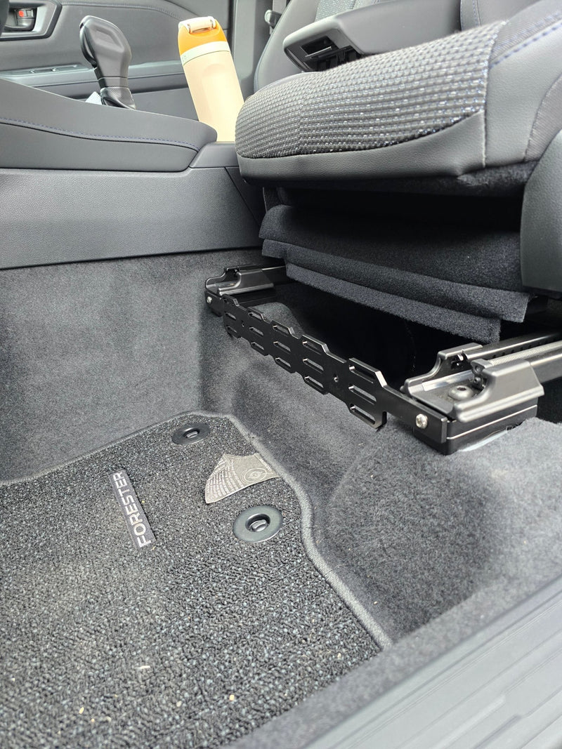 Load image into Gallery viewer, SUBARU FRONT SEAT JACKERS® (CROSSTREK, IMPREZA, AND FORESTER+) - Desert Does It