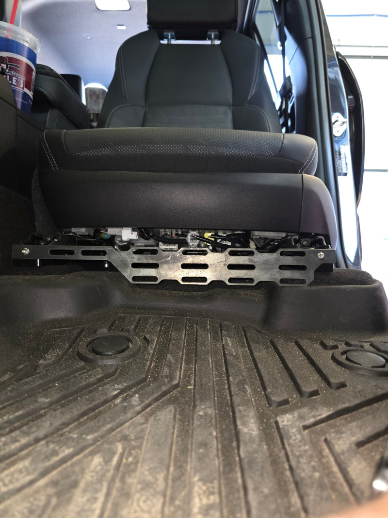 Load image into Gallery viewer, TOYOTA ADJUSTABLE FRONT SEAT JACKERS® W/OPTIONAL MMP (4RUNNER) - Desert Does It