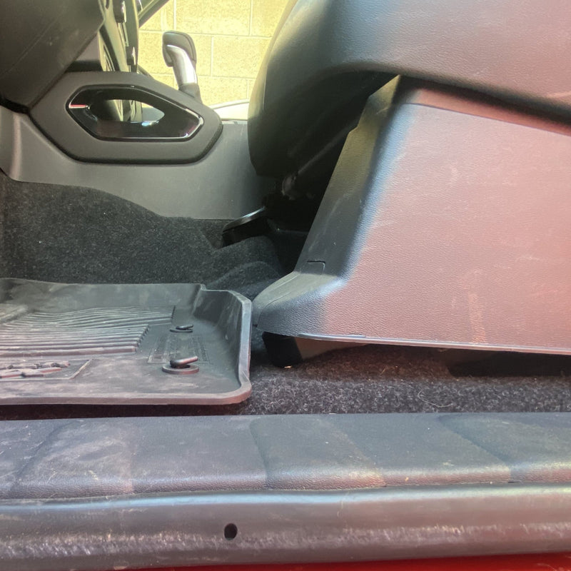 Load image into Gallery viewer, NISSAN FRONT SEAT JACKERS® (FRONTIER) - Desert Does It