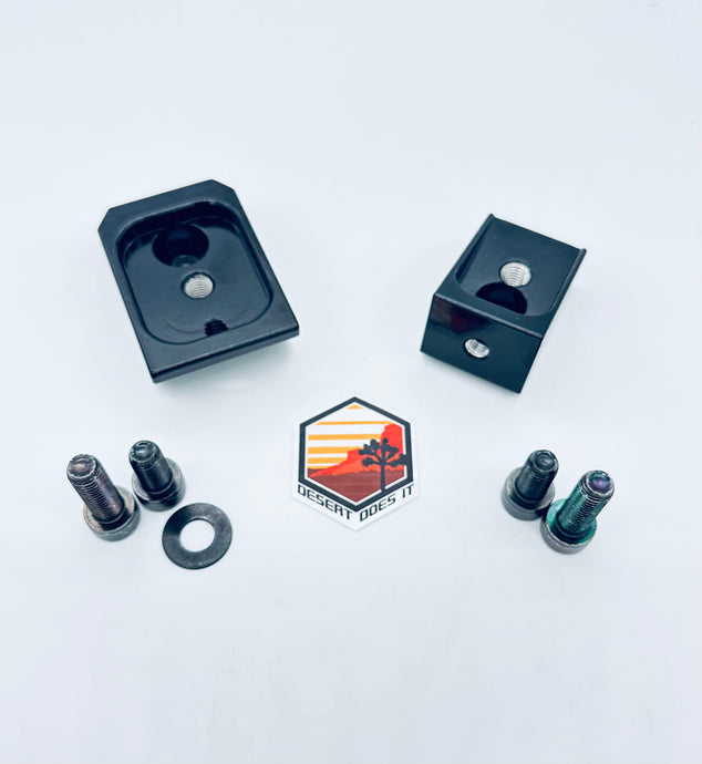 JEEP SHORTY FRONT SEAT JACKERS® (WRANGLER & GLADIATOR)
