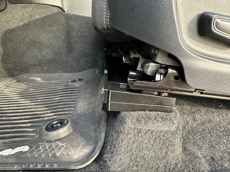 Load image into Gallery viewer, TOYOTA ADJUSTABLE FRONT SEAT JACKERS® W/OPTIONAL MMP (TACOMA)
