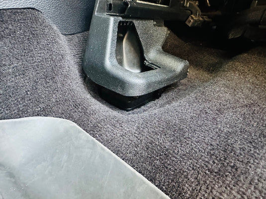 FORD ADJUSTABLE FRONT SEAT JACKERS® (FORD SUPER DUTY)