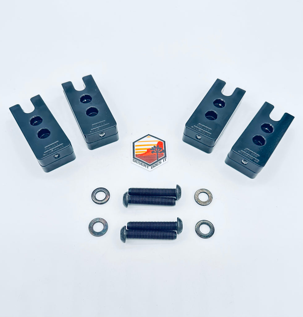 GM FRONT SEAT JACKERS® (SILVERADO HD AND SIERRA HD)