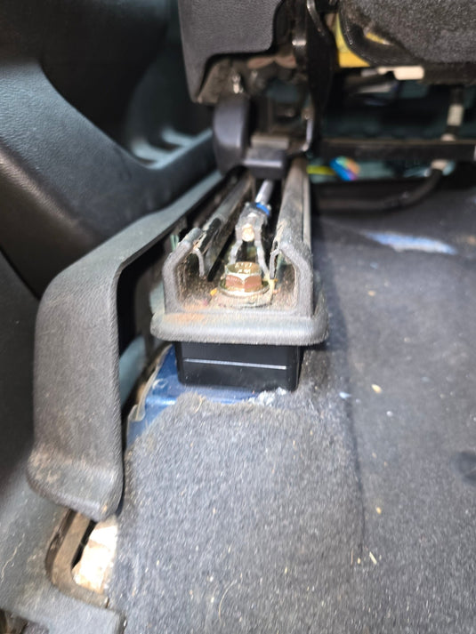 GM SEAT JACKER® BOOSTER BUNDLE (SILVERADO, SIERRA, HD, SUBURBAN, TAHOE+) - Desert Does It
