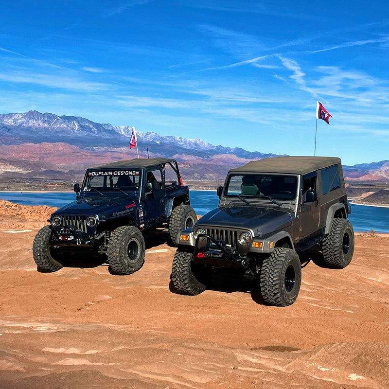 Load image into Gallery viewer, JEEP FRONT SEAT JACKERS® (WRANGLER TJ AND UNLIMITED LJ) - Desert Does It
