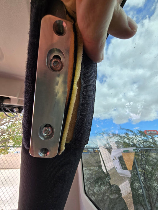 JEEP ROLL BAR TRIPLE MOLLE (WRANGLER JKU) - Desert Does It