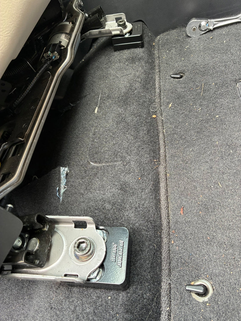 Load image into Gallery viewer, NISSAN FRONT SEAT JACKERS® (MURANO, ROGUE AND ALTIMA) - Desert Does It
