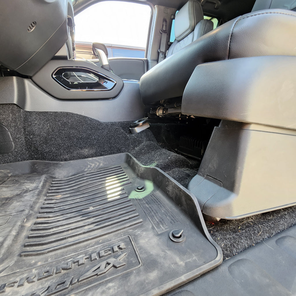 2021 Nissan Titan Seat Cover