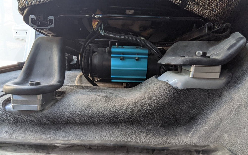 Load image into Gallery viewer, JEEP SEAT JACKER® BOOSTER BUNDLE (WRANGLER) - Desert Does It
