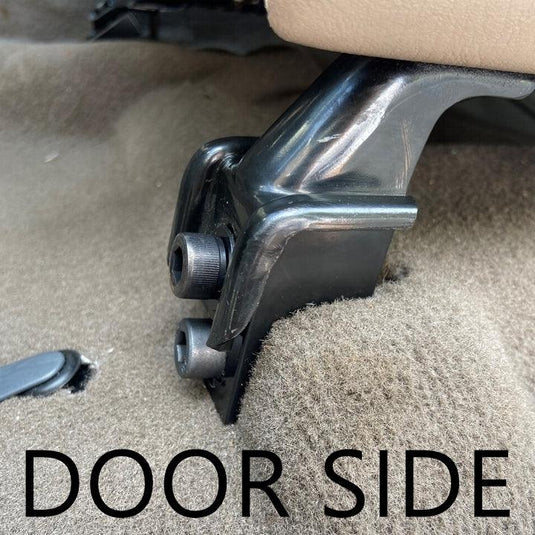TOYOTA FRONT SEAT JACKERS® (TACOMA 1995 - 2004) - Desert Does It