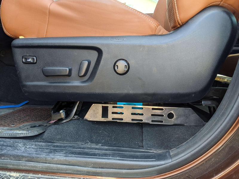 Load image into Gallery viewer, TOYOTA TRAIL BUNDLE (TUNDRA) - Desert Does It
